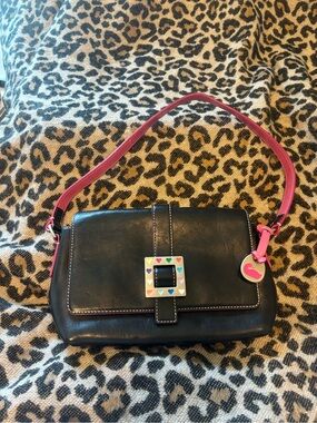 Dooney & Bourke Y2K Heart Buckle Leather Shoulder Bag Black Pink Rainbow Hearts